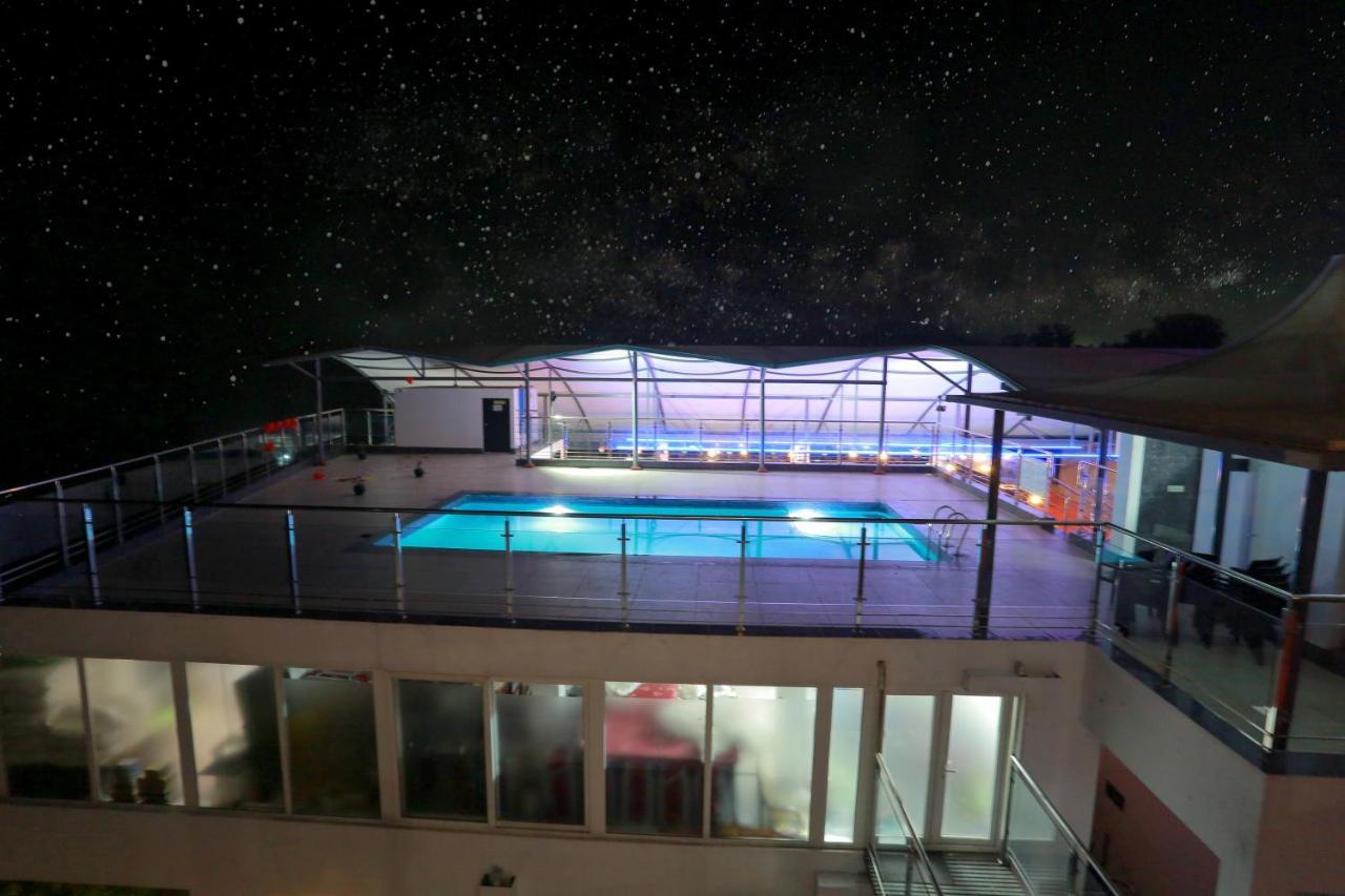 ירקאוד Grand Signature Hotel & Spa מראה חיצוני תמונה