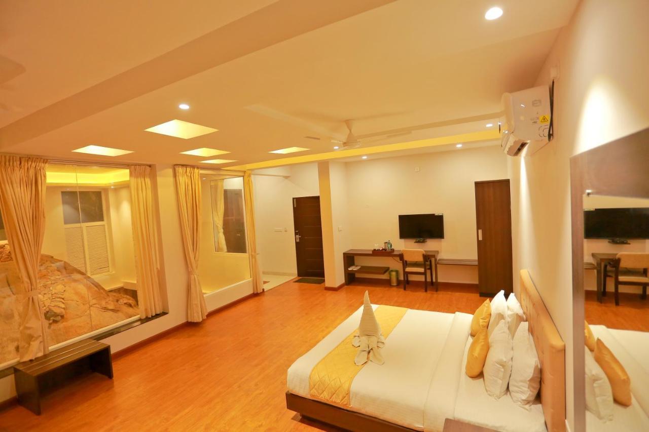 ירקאוד Grand Signature Hotel & Spa מראה חיצוני תמונה