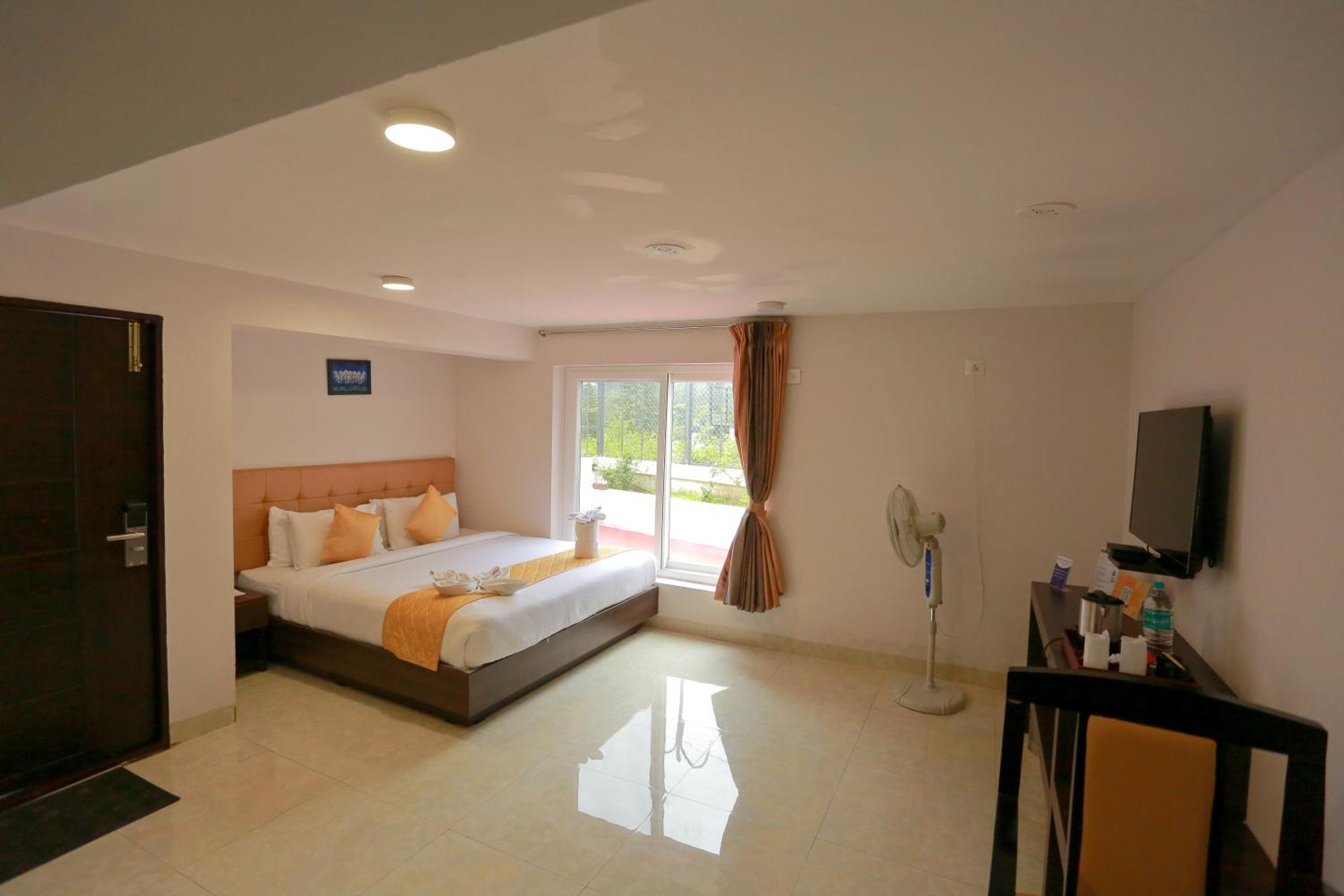 ירקאוד Grand Signature Hotel & Spa מראה חיצוני תמונה